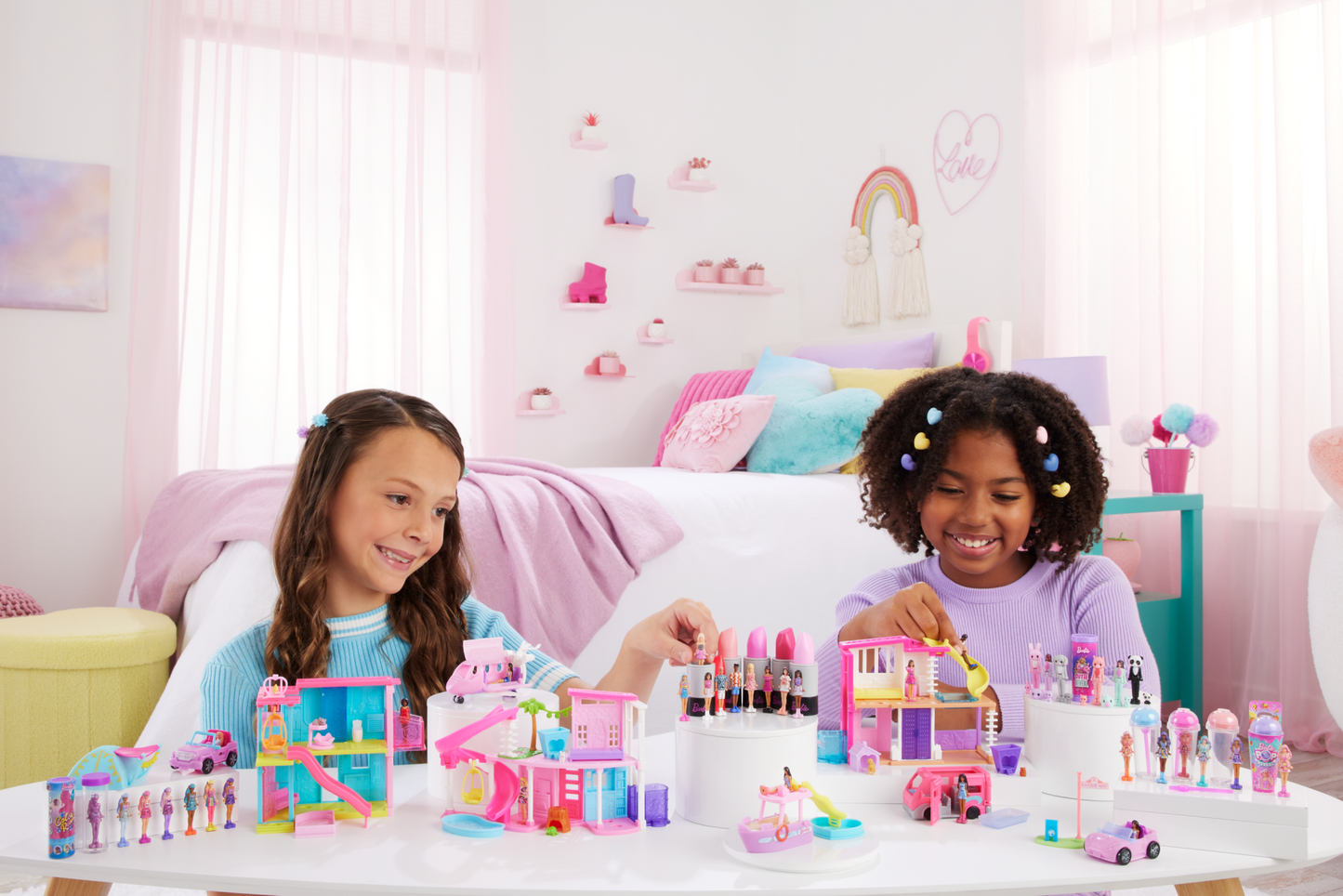 Barbie Mini Barbieland Coffrets Maison de Poup¨¦e, Poup¨¦e 3,81 Cm